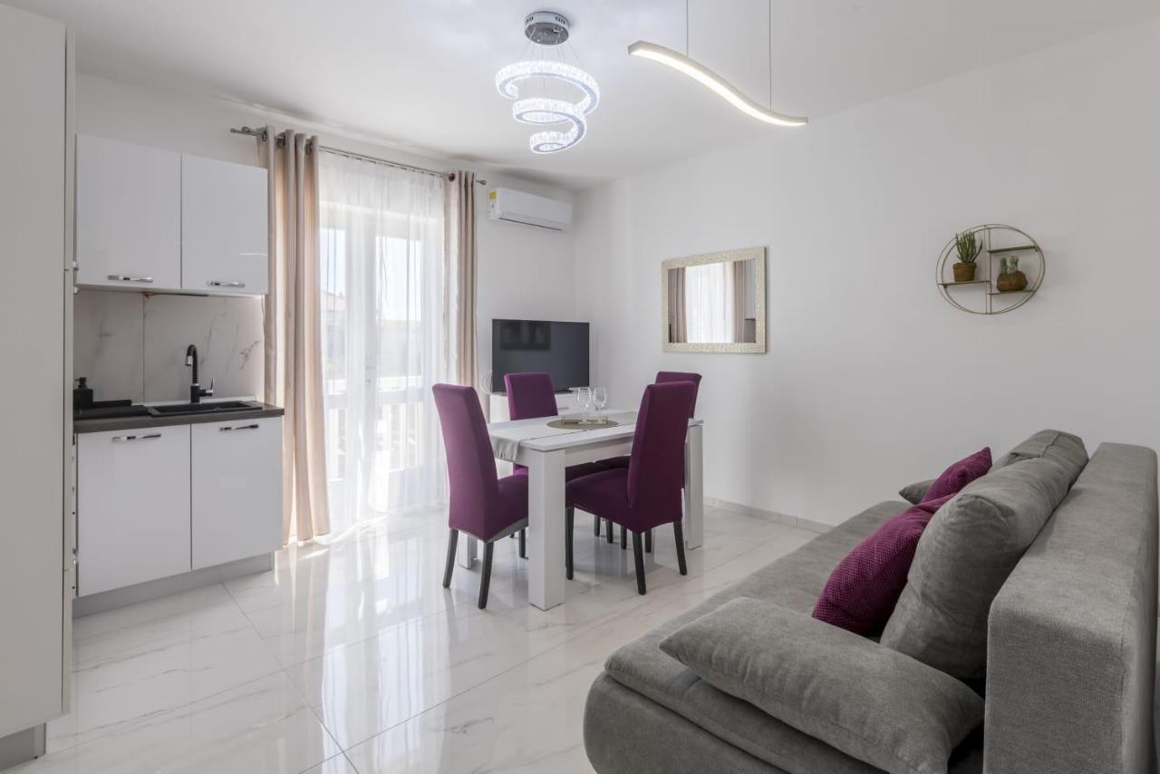 Royal Rose Gold Apartment Vodice Bagian luar foto